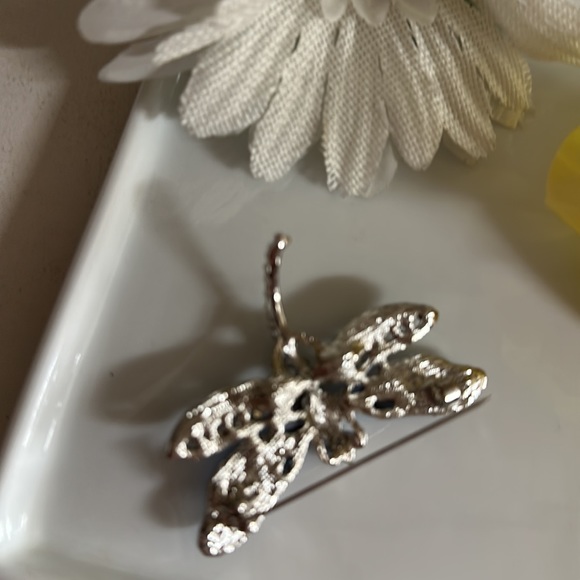Rhinestones Insect Dragonfly Brooch Pin - Picture 5 of 5